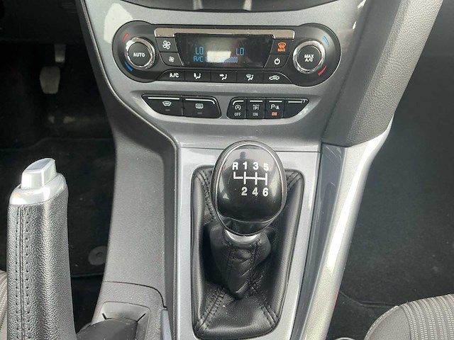 2012 - ford - focus wagon - 1.6 tdci eco. l. ti. - personenauto - afbeelding 6 van  8