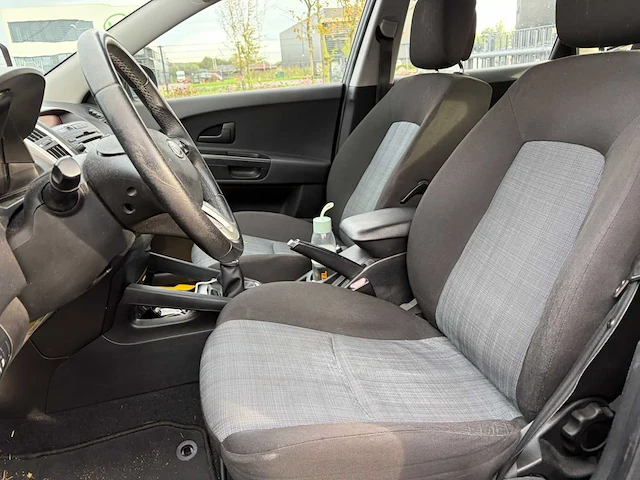2012 - kia - cee'd sporty wagon - 1.4 cvvt nav.pl.pack 19-tpb-3 iaw - afbeelding 10 van  17
