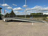 2012 - mobiele laadbrug - afbeelding 4 van  9