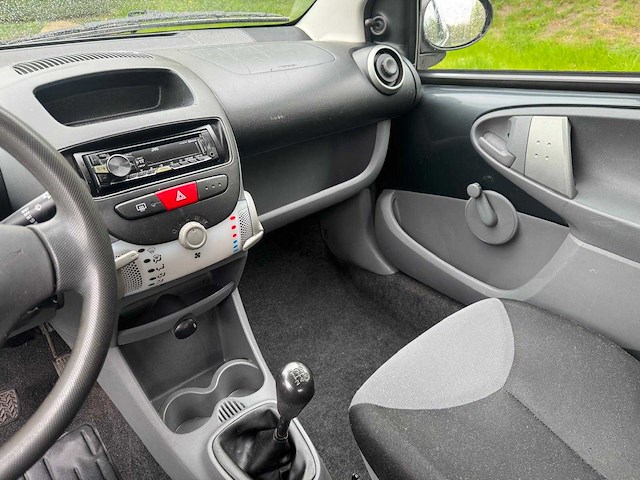 2012 - peugeot - 107 - 1.0-12v accent - personenauto - afbeelding 4 van  15