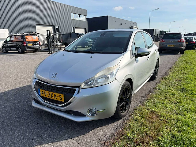 2012 - peugeot - 208 - 1.2 vti access 49-zkk-5 iaw - afbeelding 1 van  14