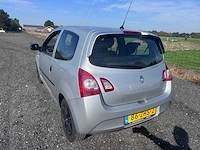 2012 - renault - twingo - 1.2 16v authentique lpg- 86-zhs-2 - afbeelding 9 van  16