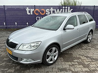 2012 - skoda - octavia combi - 1.2 tsi elegance bns - personenauto - afbeelding 1 van  11