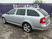 2012 - skoda - octavia combi - 1.2 tsi elegance bns - personenauto - afbeelding 5 van  11