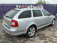 2012 - skoda - octavia combi - 1.2 tsi elegance bns - personenauto - afbeelding 6 van  11