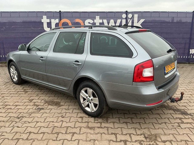 2012 - skoda - octavia combi - 1.6 tdi gr.t.amb.bns - personenauto - afbeelding 3 van  13