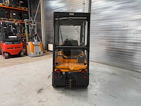 2012 - still - r06 - various internal transport - afbeelding 4 van  4