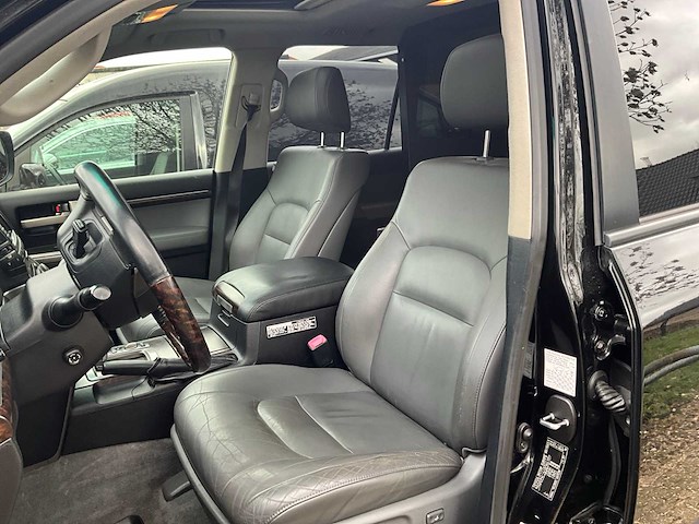 2012 - toyota - land cruiser - v8 4wd - bedrijfswagen - afbeelding 30 van  33