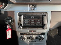 2012 - volkswagen - passat variant - 1.6 tdi highl. blm - personenauto - afbeelding 10 van  11