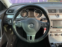 2012 - volkswagen - passat variant - 1.6 tdi highl. blm - personenauto - afbeelding 2 van  11