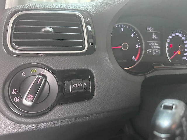 2012 - volkswagen - polo - 1.6 tdi highline - pp-925-r - afbeelding 9 van  14