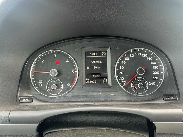 2012 - volkswagen - touran - 1.6 tdi trendl.bluem - bedrijfswagen - afbeelding 4 van  13