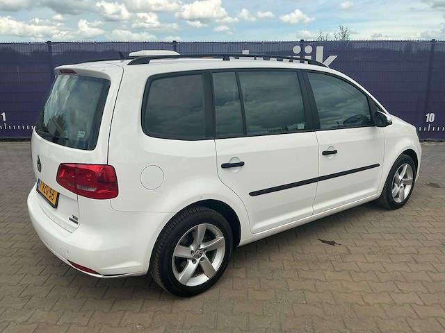 2012 - volkswagen - touran - 1.6 tdi trendl.bluem - bedrijfswagen - afbeelding 8 van  13