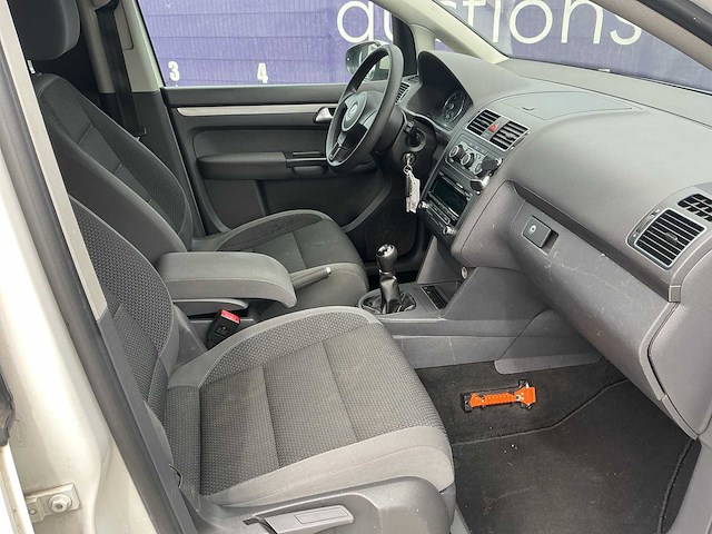 2012 - volkswagen - touran - 1.6 tdi trendline - bedrijfswagen - afbeelding 11 van  14