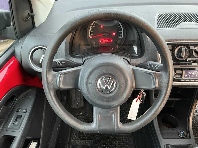 2012 - volkswagen - up! - 1.0 take up! - personenauto - afbeelding 9 van  12