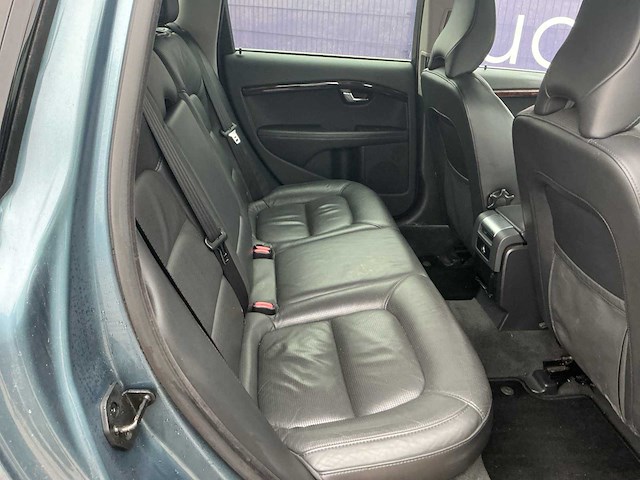 2012 - volvo - 2012 - v70 - 2.4 d5 summum - personenauto - afbeelding 11 van  13