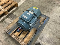 2012 abb m3bp 132 smc 4 elektromotor - afbeelding 1 van  4