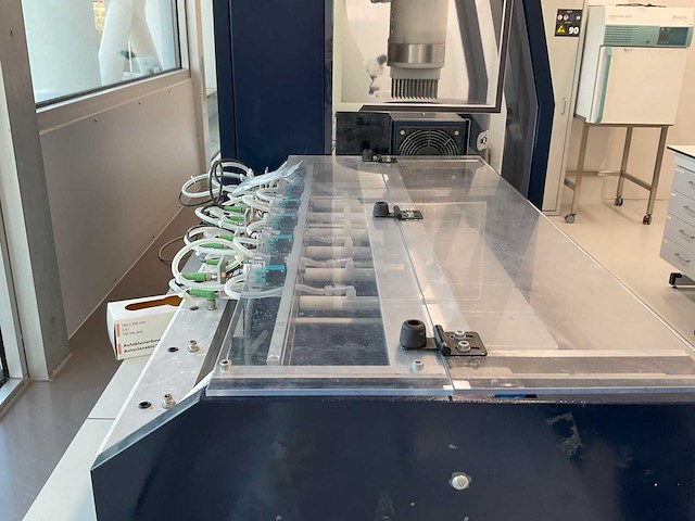 2012 abbis chemagen msm-1 nucleïnezuur extractiesysteem - afbeelding 12 van  12