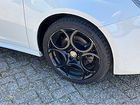 2012 alfa romeo giulietta 1.4 t distinctive personenauto - afbeelding 22 van  31