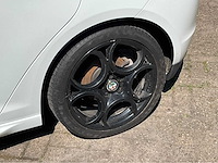 2012 alfa romeo giulietta 1.4 t distinctive personenauto - afbeelding 24 van  31