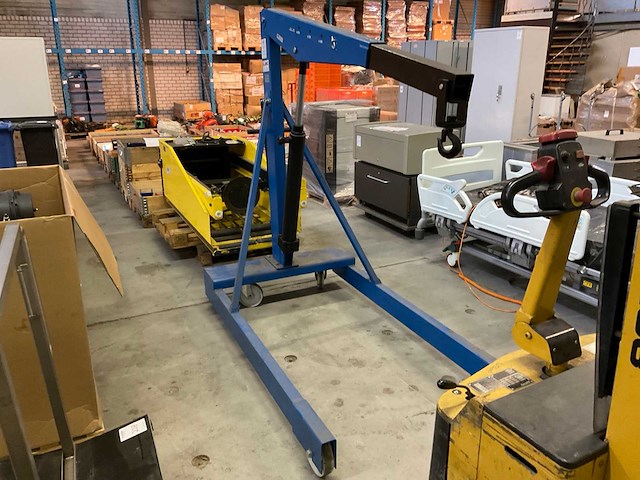 2012 apac 1576 werkplaatskraan - afbeelding 2 van  7