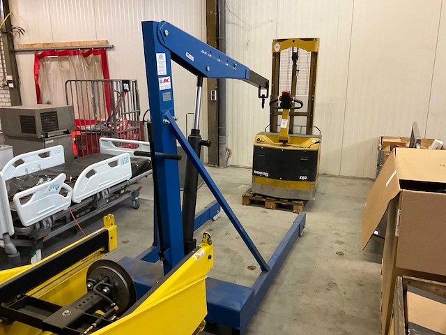 2012 apac 1576 werkplaatskraan - afbeelding 3 van  7