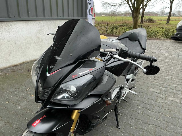 2012 aprilia tuono v4 motorfiets - afbeelding 1 van  21