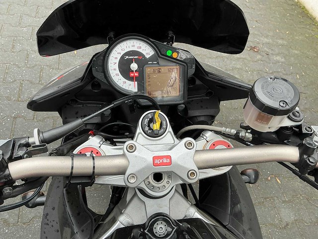2012 aprilia tuono v4 motorfiets - afbeelding 10 van  21