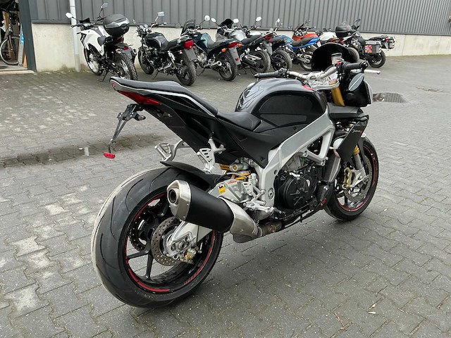2012 aprilia tuono v4 motorfiets - afbeelding 16 van  21