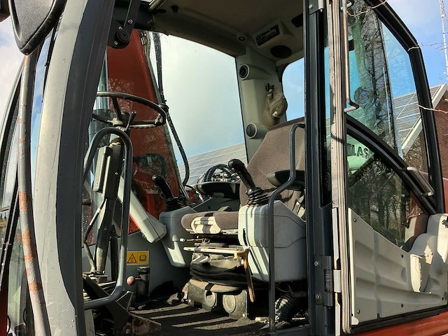 2012 atlas 140w banden graafmachine - afbeelding 27 van  39