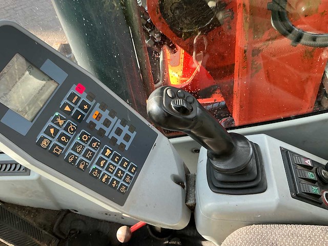 2012 atlas 140w banden graafmachine - afbeelding 29 van  39