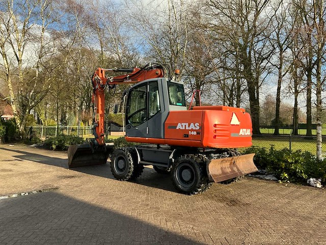 2012 atlas 140w banden graafmachine - afbeelding 35 van  39