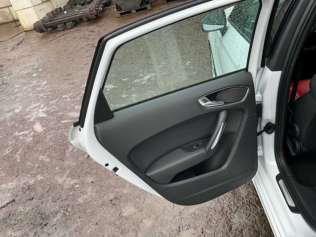 2012 audi a1 sportback 1.4tsfi s-line - afbeelding 13 van  26