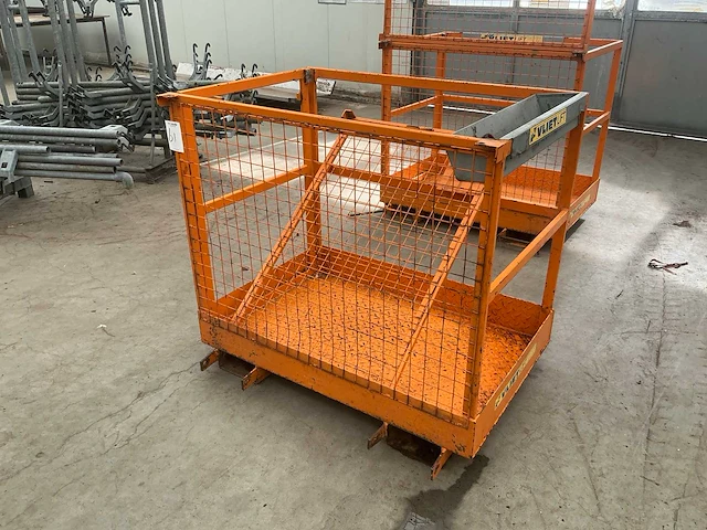 2012 bauer mb-d werkbak - afbeelding 1 van  7