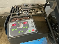 2012 beissbarth microtech 825d banden balanceerapparaat - afbeelding 6 van  10