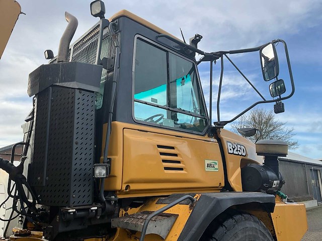 2012 bell adt b25d 6x6 dumper - afbeelding 17 van  49