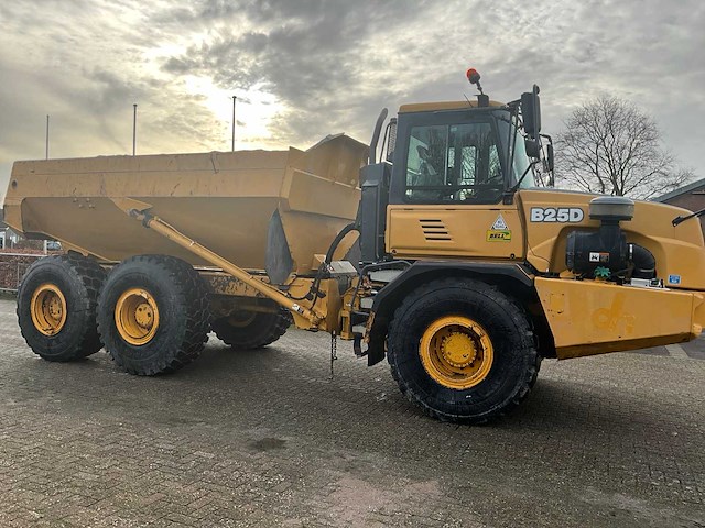 2012 bell adt b25d 6x6 dumper - afbeelding 42 van  46