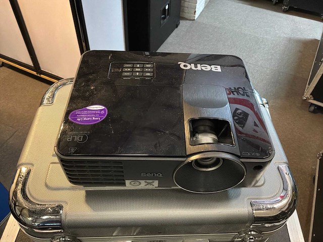 (2012) benq ts513p beamer - afbeelding 2 van  4