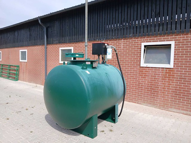 2012 berg-o-tool brl-k796/02 dubbelwandige dieseltank 2000l. - afbeelding 2 van  4