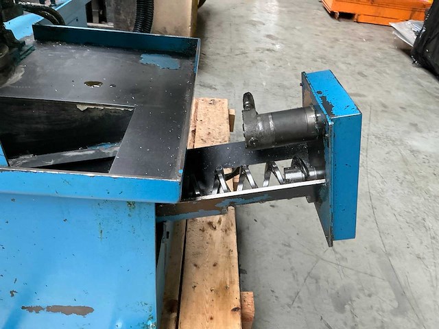 2012 bigstone cf-260aw metalen horizontale bandzaagmachine - afbeelding 3 van  8