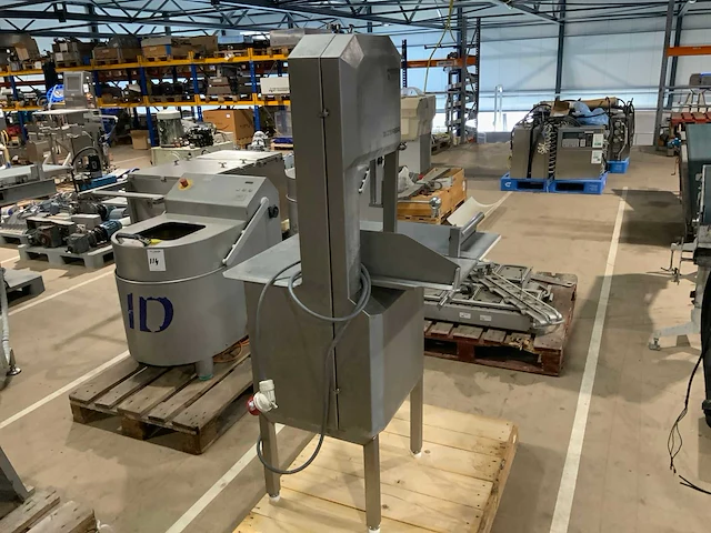 2012 bizerba fk 32 vlees en beenderlintzaagmachine - afbeelding 4 van  6