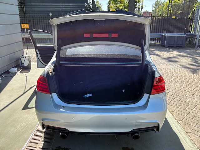 2012 bmw 3-serie 335i xdrive high ex. personenauto - afbeelding 14 van  26