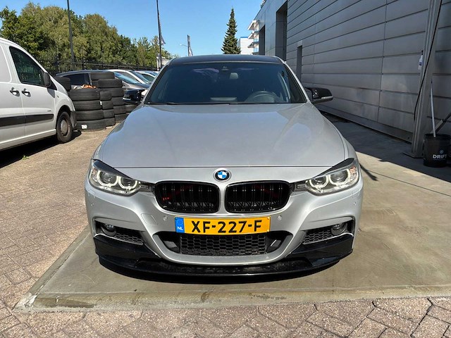 2012 bmw 3-serie 335i xdrive high ex. personenauto - afbeelding 12 van  26