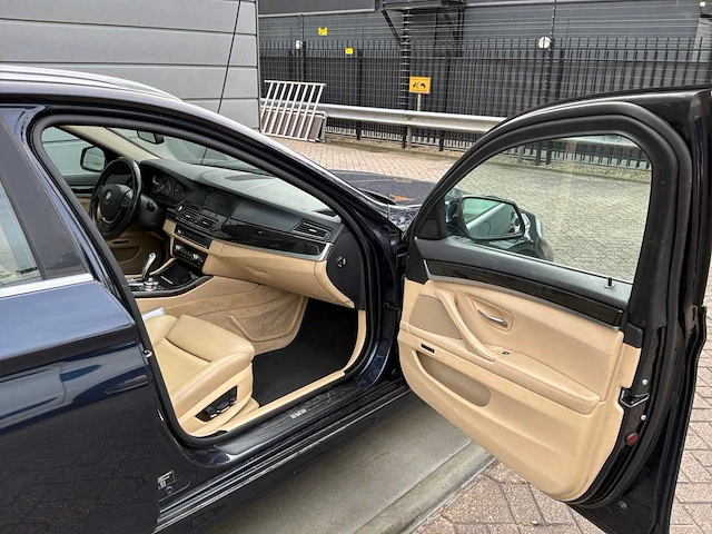 2012 bmw 5-serie touring 528xi high executive personenauto - afbeelding 7 van  25
