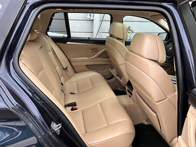 2012 bmw 5-serie touring 528xi high executive personenauto - afbeelding 10 van  25