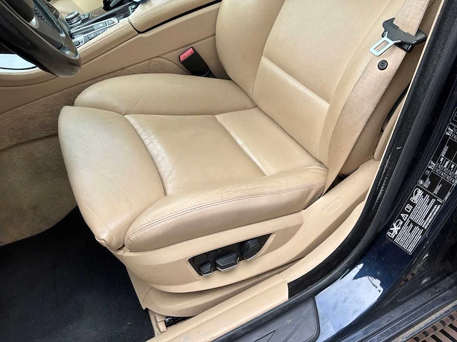 2012 bmw 5-serie touring 528xi high executive personenauto - afbeelding 24 van  25