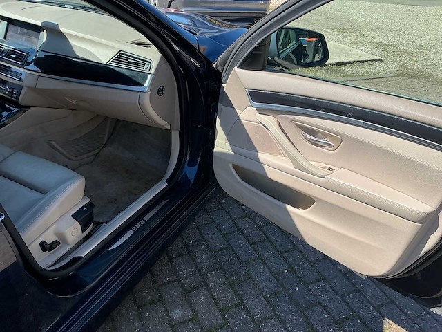 2012 bmw 5er reihe 5k personenauto - afbeelding 35 van  43