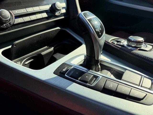 2012 bmw 6-serie 650xi 4.4 v8 high executive personenauto - afbeelding 12 van  27
