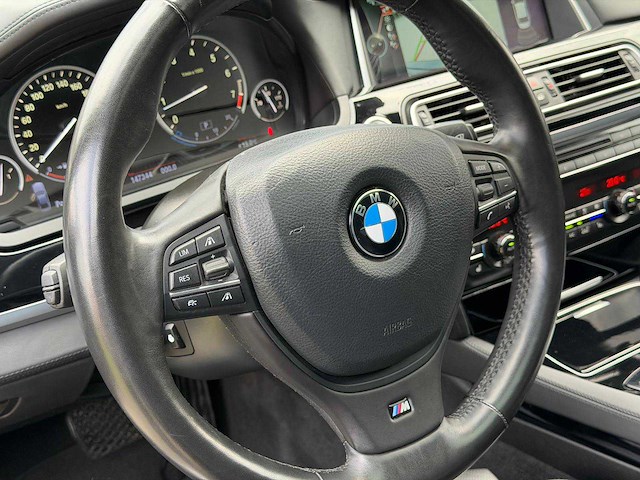 2012 bmw 7-serie 760li v12 personenauto - afbeelding 6 van  39