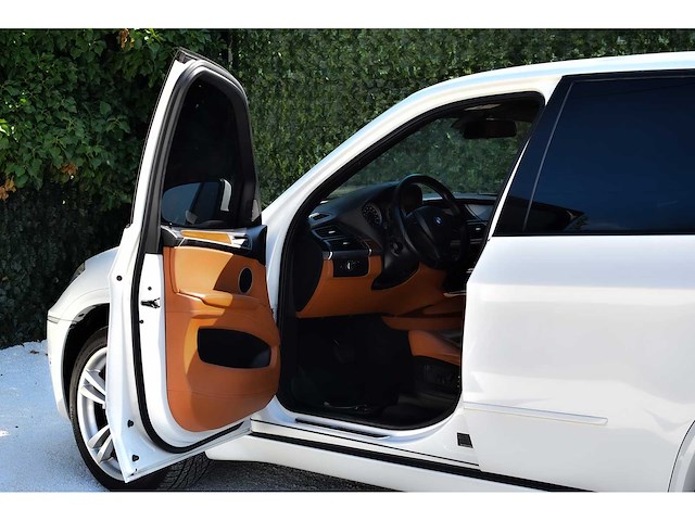 2012 bmw x5m suv 4,4l twin-turbocharged v8 btw auto - afbeelding 51 van  69